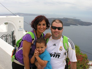 santorini.jpg (37664 bytes)